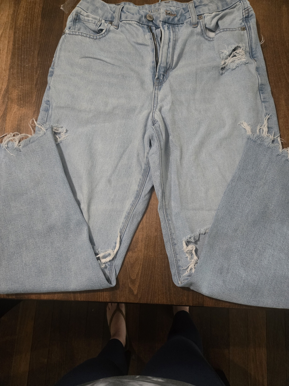 American Eagle Curvy Mom Jean